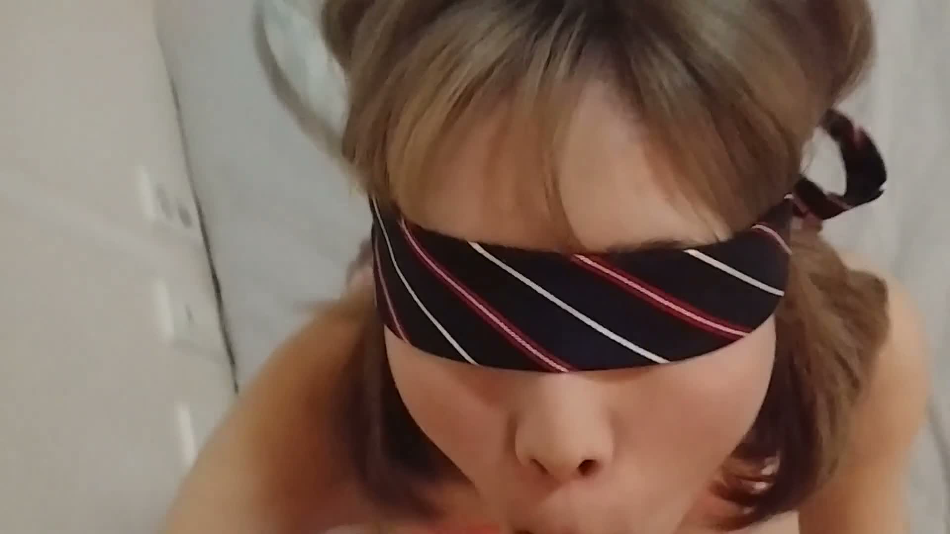 친해져서 이것저것 다 받아주는 키스방녀 썸네일
